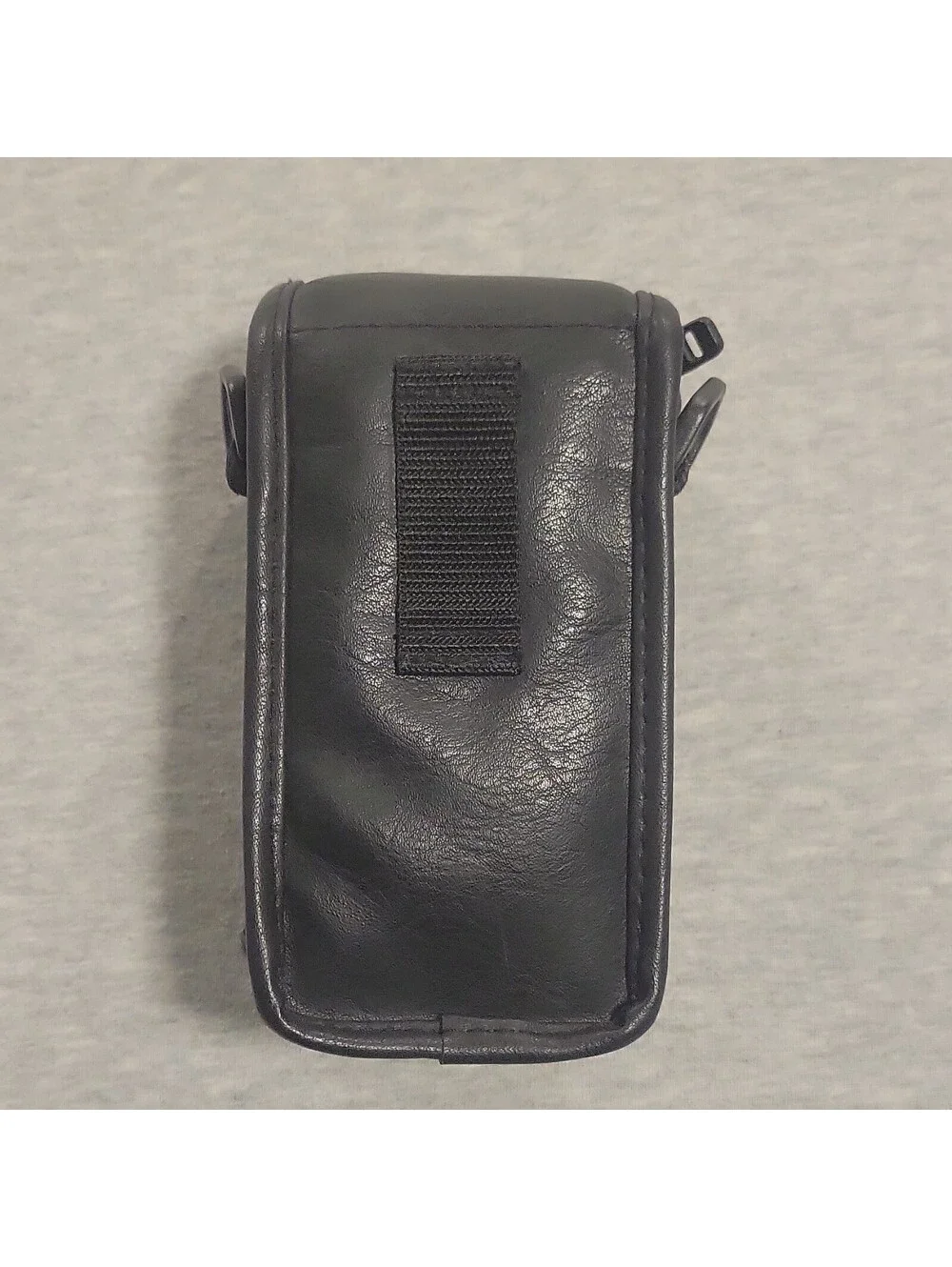 Case Logic Black Compact Camera Case/Pouch Zipper Closure, Belt Loop, Strap